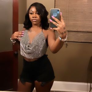 Meet your Posher, Carla